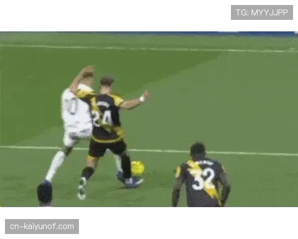 假摔判罚规则：裁判如何识别并处罚球员的欺骗行为