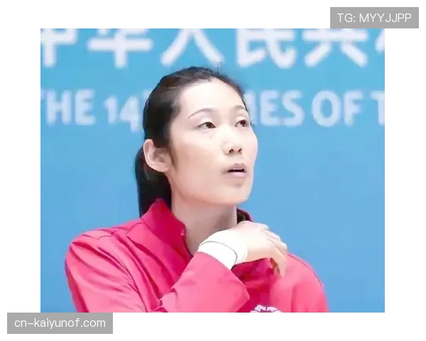 朱婷连家都懒得回，训练完又直奔豪宅，普通人这生活得多累啊？